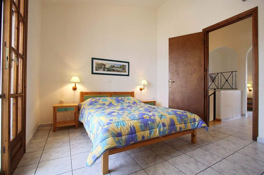 Lakonia Bay Apartments อาร์เคนเจลอส ภายนอก รูปภาพ